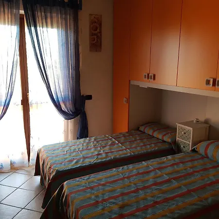 Couette-café Elema Nettuno